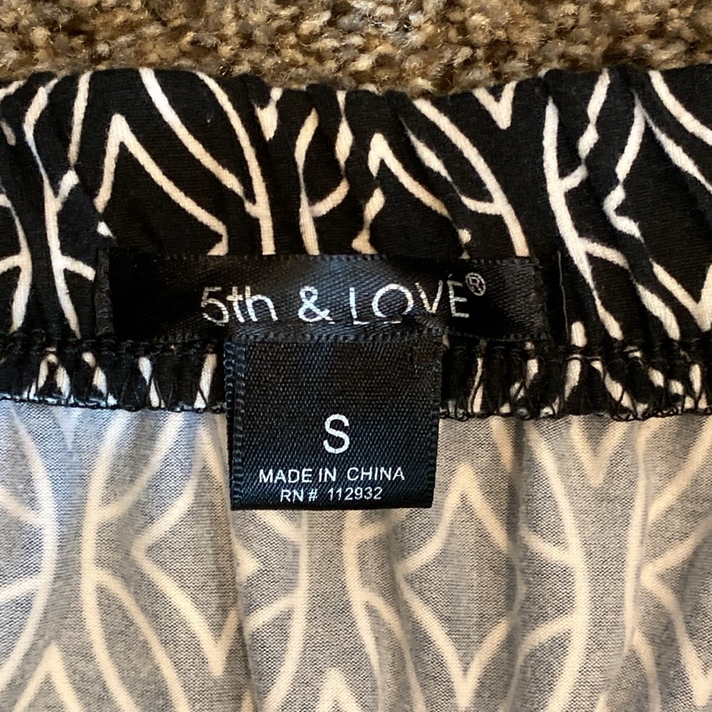 5th & Love Black and White Boho Jumpsuit - Picture 4 of 8